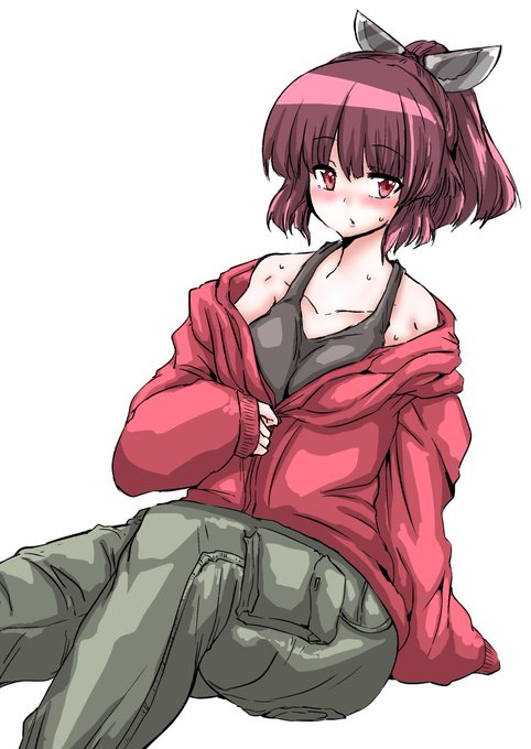 #きりたんキラキラ金曜日 今日のタンクトップ&カーゴパンツです 