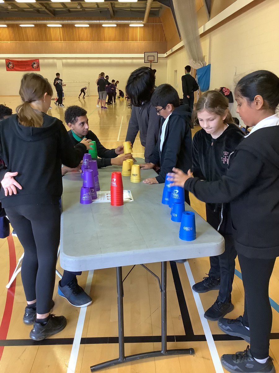 PriorySchoolSL1's tweet photo. What a great event #speedstacking, the students loved it so much (&amp; Mr Brown) they have asked Mr Watson to buy some speed stacking equipment. @YourSchoolGames @SloughSSN many thanks to the brilliant young leaders from @LGSPE https://t.co/L3Yjc7eA5R