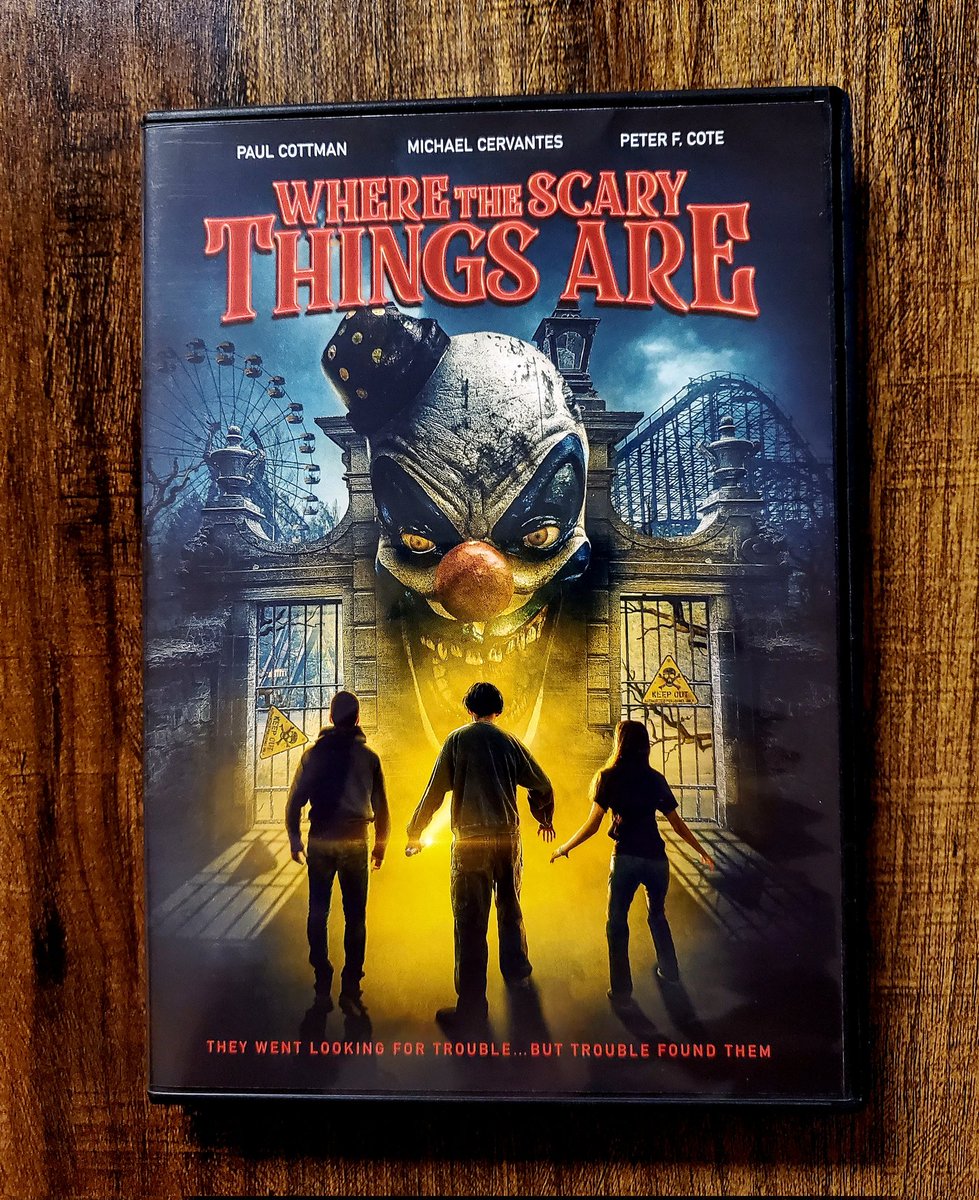MikeCrissinger2's tweet photo. Meant to watch this in October but got lost in the Halloween shuffle so had to revisit it!... (2022) #WhereTheScaryThingsAre #HailToOctober!!!🎃 #HTO🎃 #FuckNovember #horror 🧡🖤 https://t.co/UcDdAj47fN