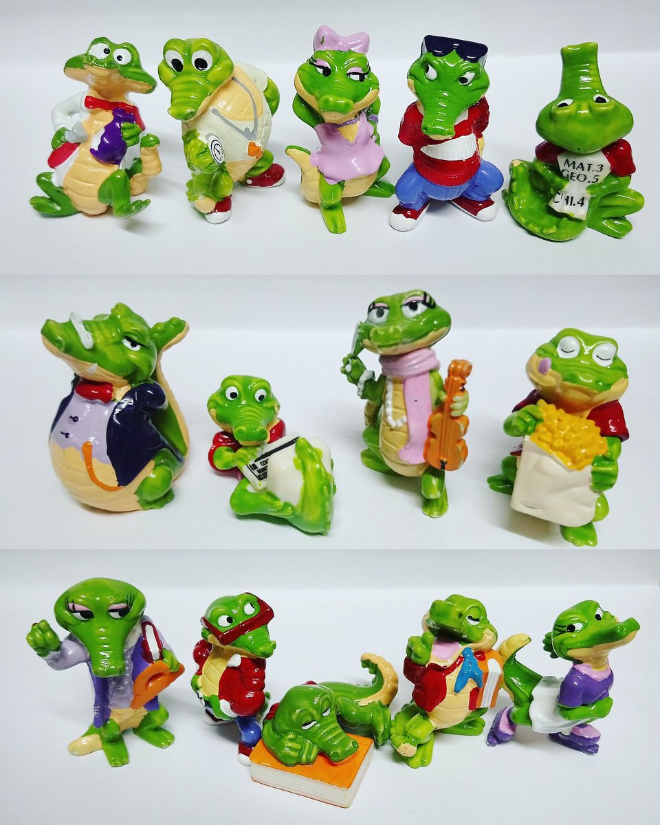 Retro 80's 90's 2000's tweet media