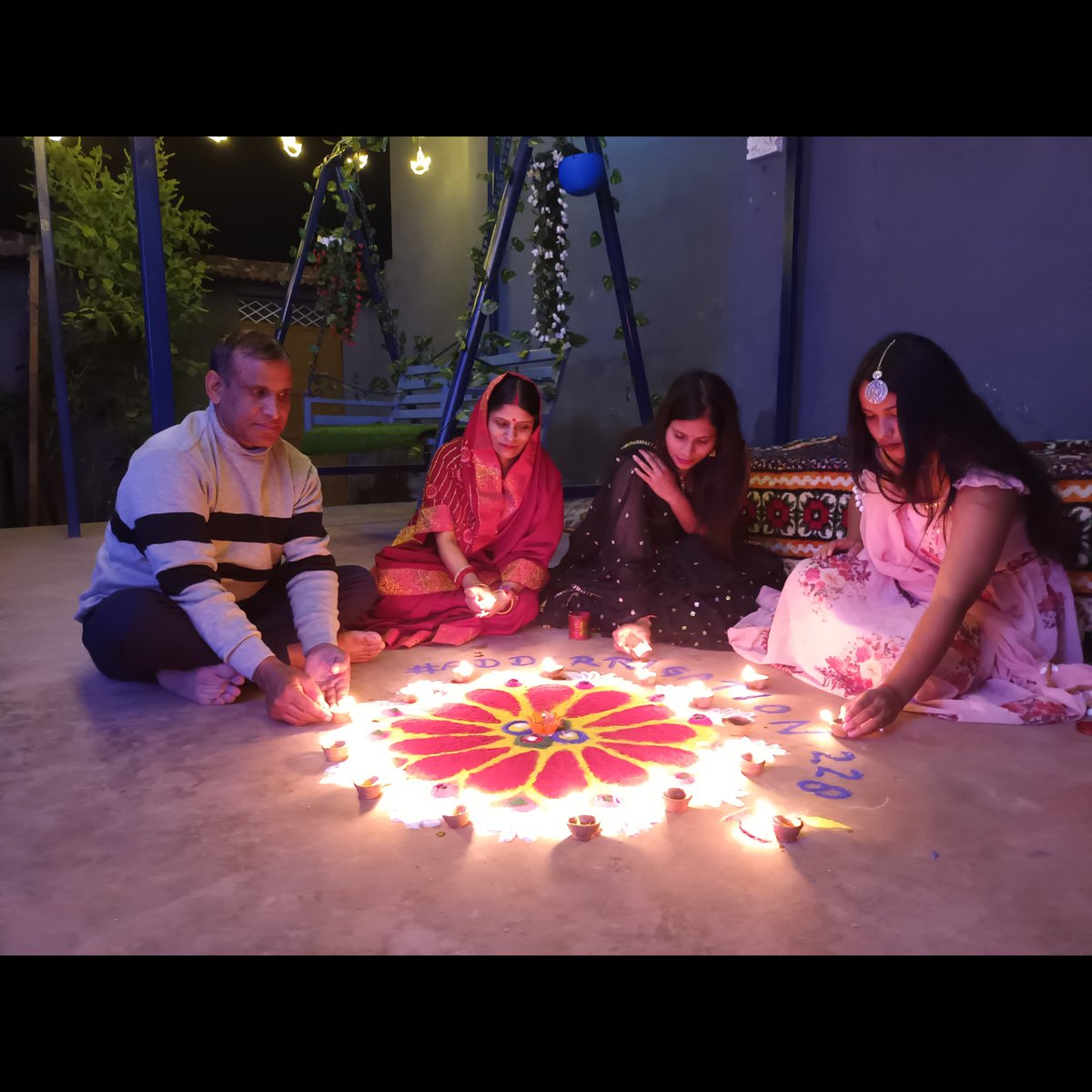 badoni_divya's tweet photo. #Addirrigation228 #selfiewithFamily #igaas #HappyIgaas #egas #uttarakhand
@pushkardhami @satpalmaharaj @BJP4India @PMOIndia @ukcmo https://t.co/j1mBVuOs2u
