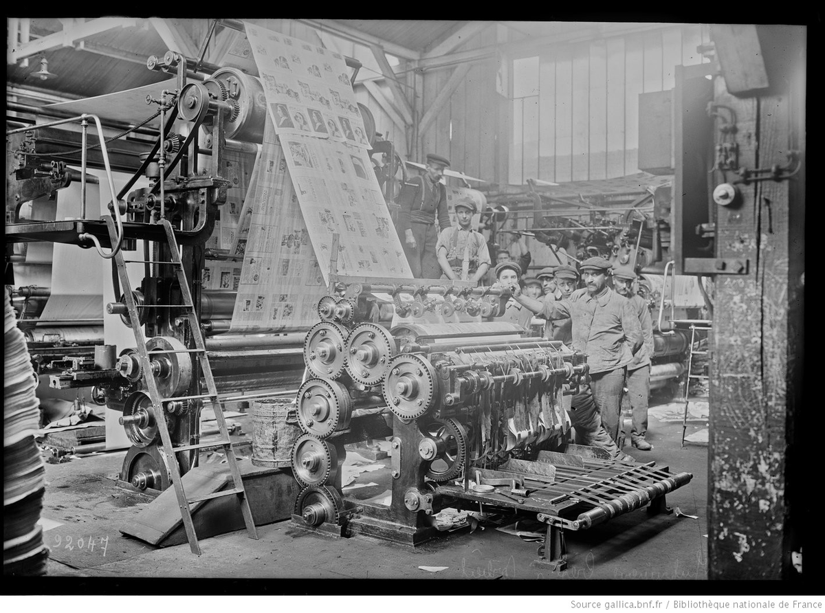 Great shot of an early 20thC printer