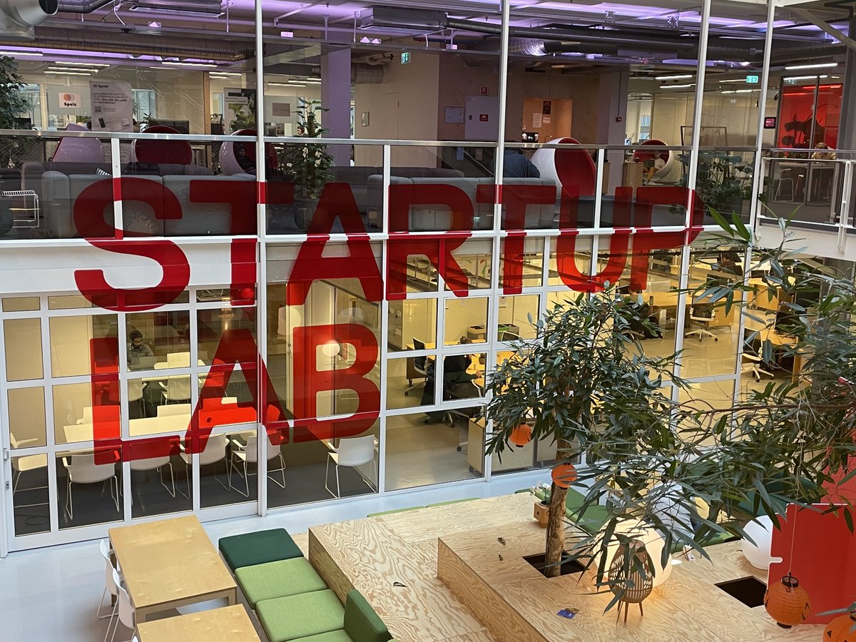 We're moving in!🏠 <a href="/startuplabno/">Startuplab</a>