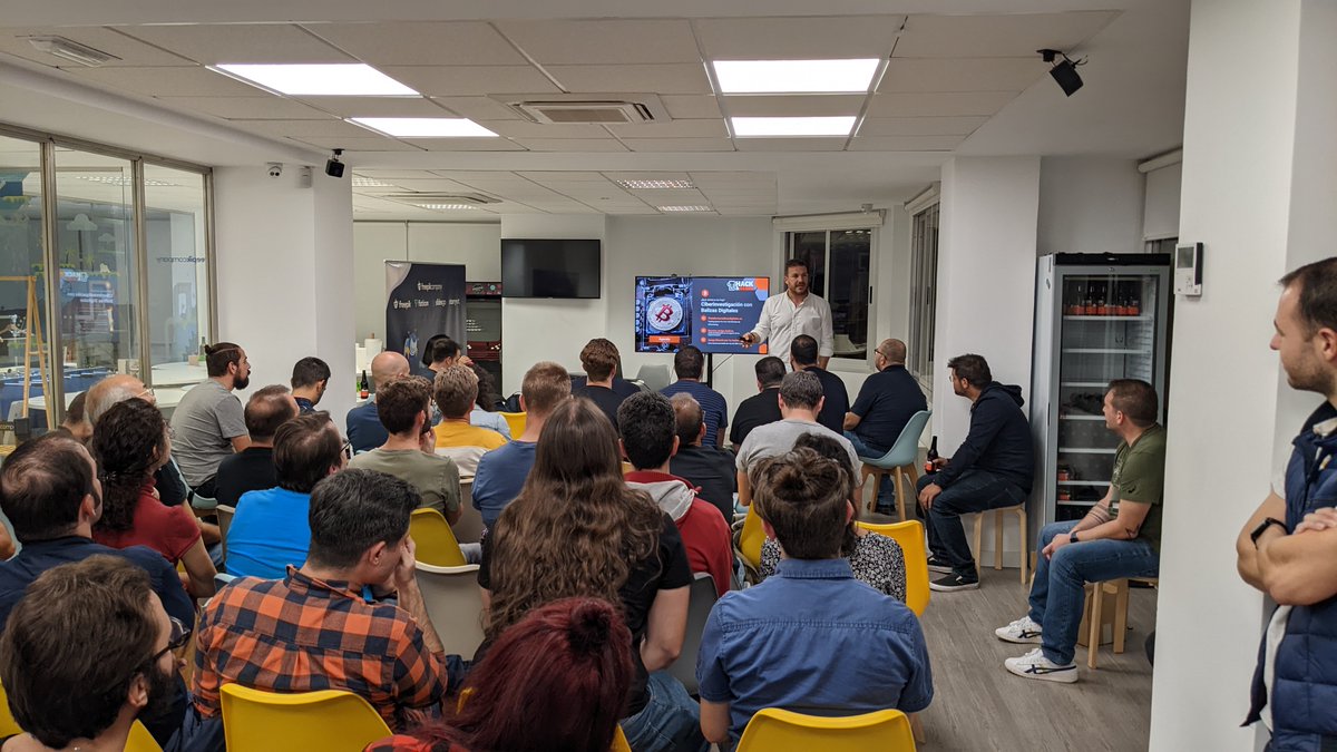 Carlos García ciyi tweet media