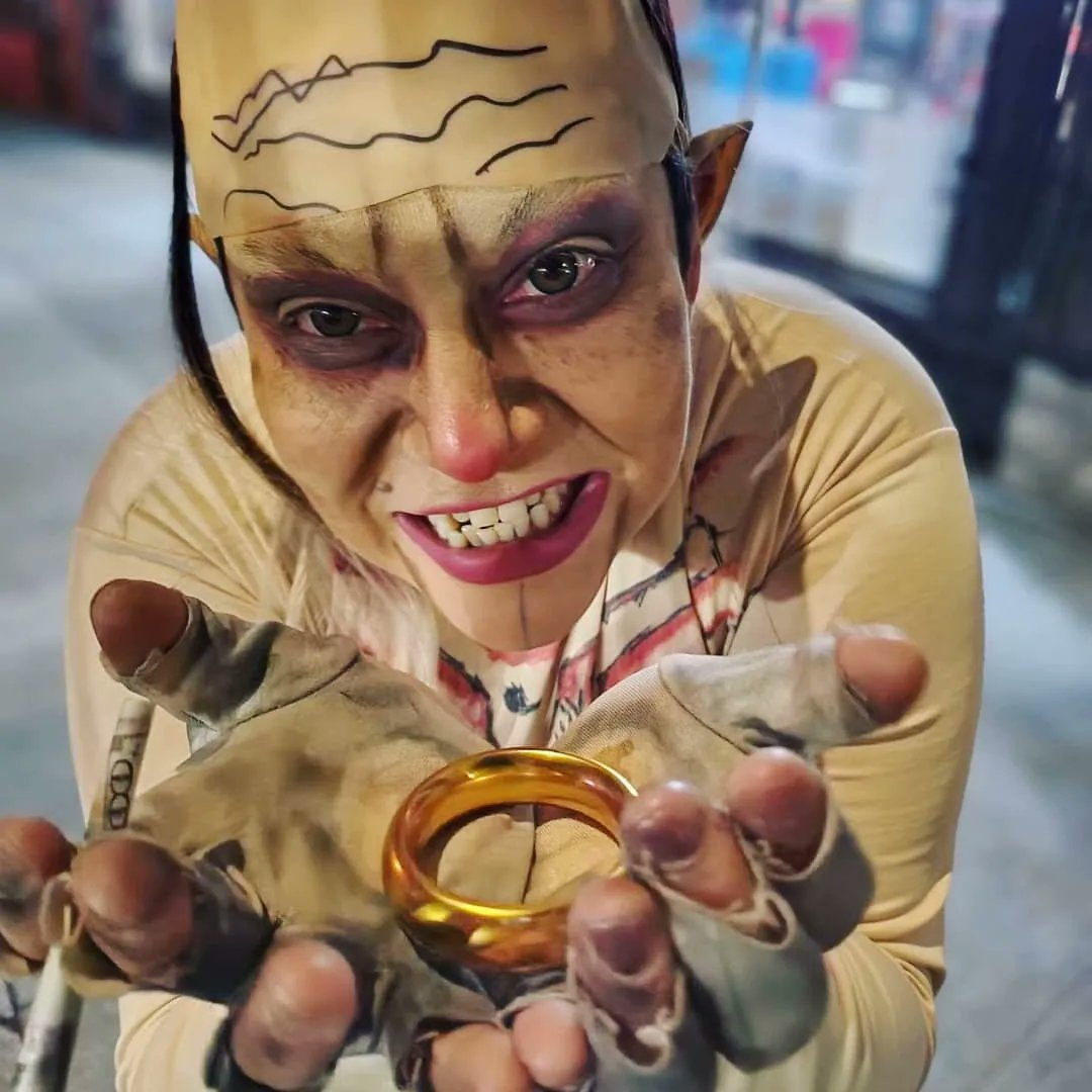 soypapichurro's tweet photo. You're in your villan phase, I'm in my troll phase, we are not the same..
#gollum #LOTR #dragking #papichurro https://t.co/te8HwTUZMm