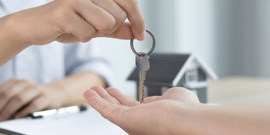 ¿Quieres vender tu casa de forma rápida y bien? . Nada mejor que contar con el asesoramiento experto de la red CENTURY 21. 

En mi blog te cuento cuáles son los primeros pasos que debes seguir para vender tu casa con éxito.   

mysitec21.com/c21es/gaspar-g…