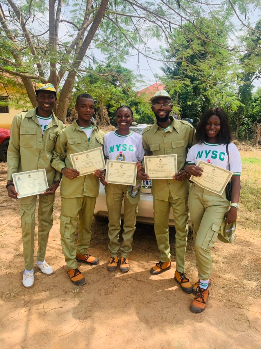 Nysc_Ilaramokin's tweet photo. Congratulations to all C2'21 passed out corps members of the Ilara-mokin CDS group on achieving this great milestone. We had a great time while you were with us. It's time to take all that awesomeness out there! 

#NYSC
#NYSCIlaraMokin
#NYSCIfedore
#NYSCOndo
#IlaraMokinCDS https://t.co/Y0mnmCEeo0
