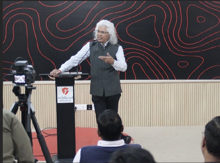 gchikermane's tweet photo. Had two intense book conversations with @RishihoodUni students and faculty.
The first—with @devdip—on #ReadingSriAurobindo’s politics, philosophy and spirituality.
The second, on #ReformNation and economic policy. https://t.co/3wrKNU29Lr