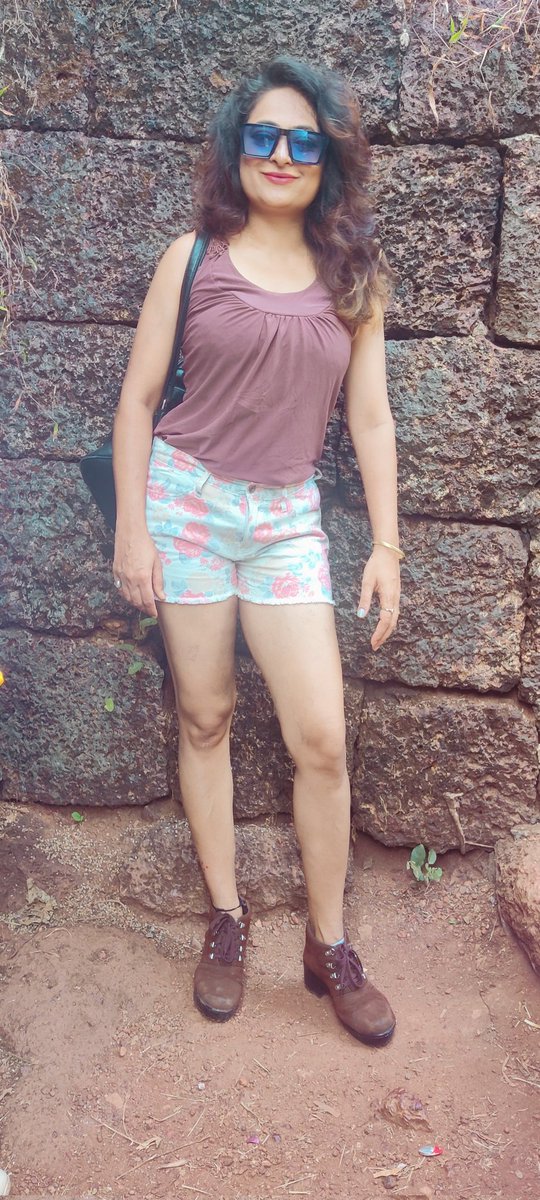 Prranita9's tweet photo. Dil ka dariya beh hi gaya Raahon mein yun jo tu mil gaya
#fortcaboderama #goadiaries #goaagonda #agondabeach #historical #historyofgoa #thecapegoa #videocreator #influencer #influencerlife #punefashionblogger #trendingnow #viralpost #ootd
2️⃣4️⃣
🤎🤎🤎🤎🤎🤎🤎🤎🤎🤎🤎🤎🤎 https://t.co/RwrGkFaoF6