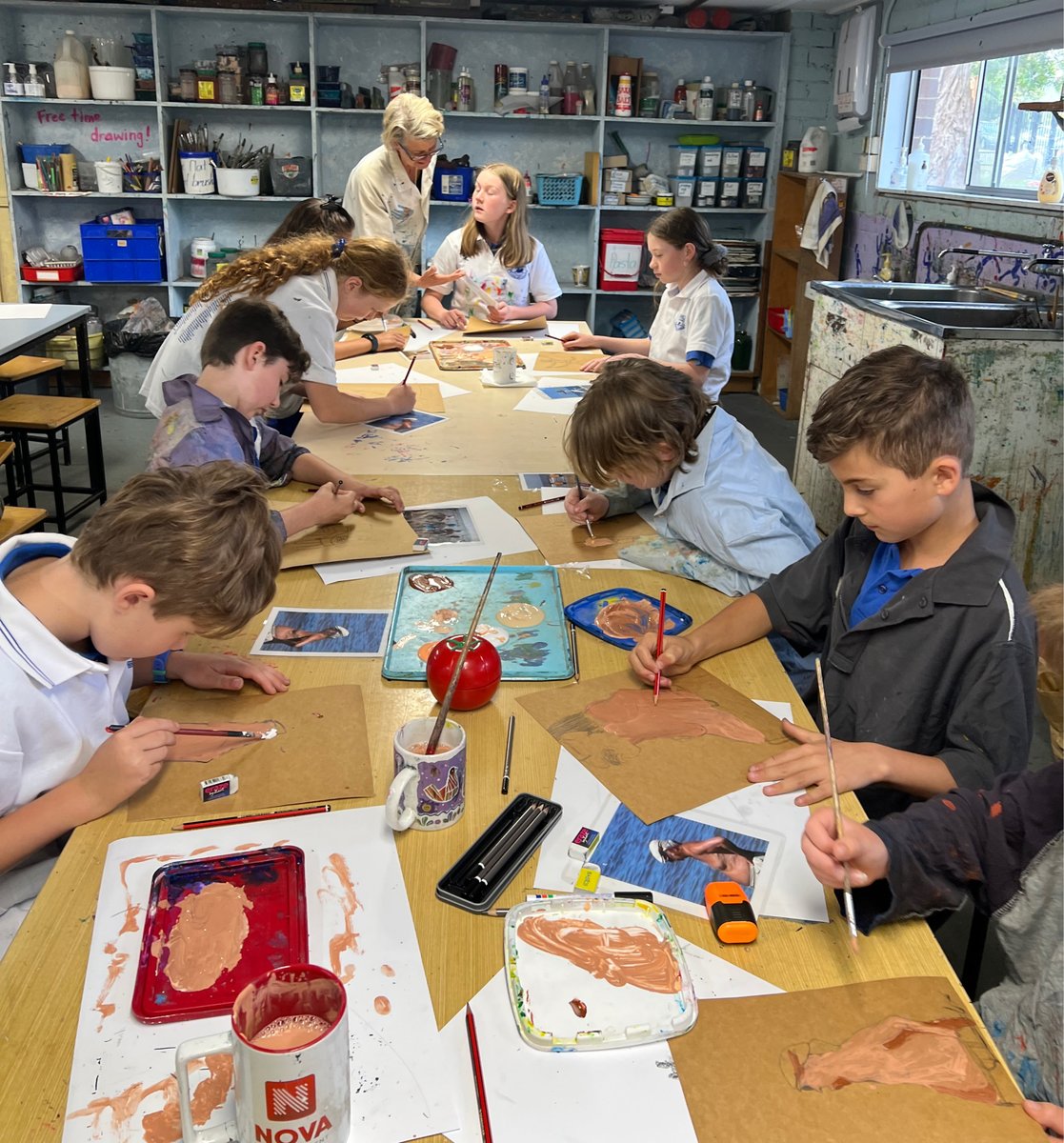 CromerPublic's tweet photo. A wonderful K-6 opportunity today with our HPG 1/2 day Art Workshop 🎨🖼 The talent on show was amazing! https://t.co/iC5QOtY9Pv
