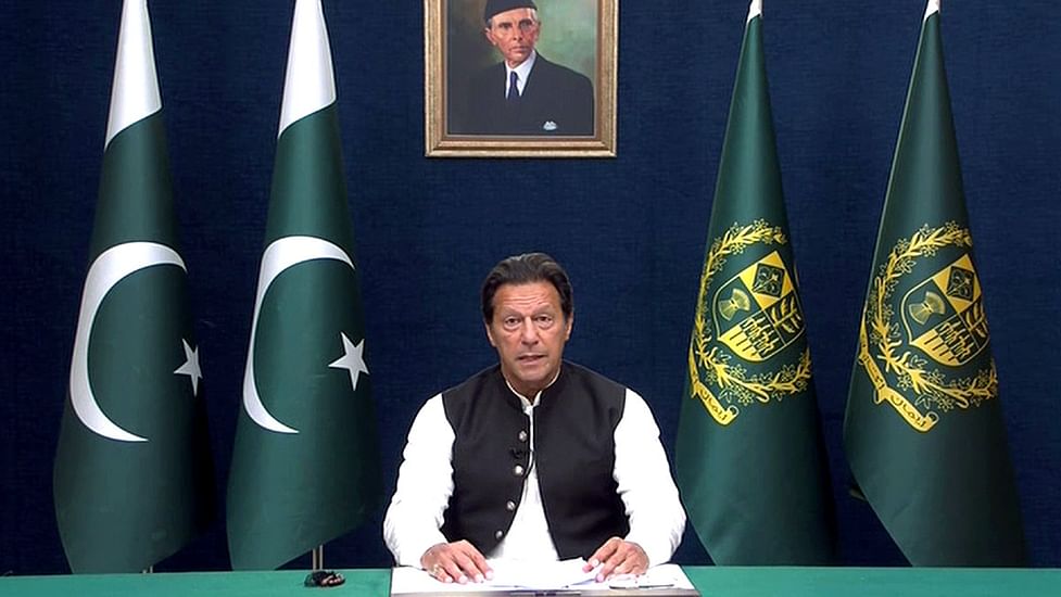 ConservativeFOP's tweet photo. Our thoughts and prayers are with @ImranKhanPTI and all those affected after the horrific shooting in Pakistan yesterday.

Violence has no place politics.

Wishing Imran and all affected a speedy recovery. 🙏 https://t.co/O7WpIlQMXr
