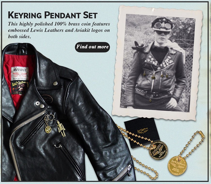 LewisLeathers's tweet photo. The Key Ring Pendant set, highly polished 100% Brass coin features embossed Lewis Leathers and AVIAKIT logos on both sides.
https://t.co/hxcOUNTfah
#lewisleathers #AVIAKIT #723memphis #memphisjacket #bronxjacket https://t.co/ypxt0lgBB9