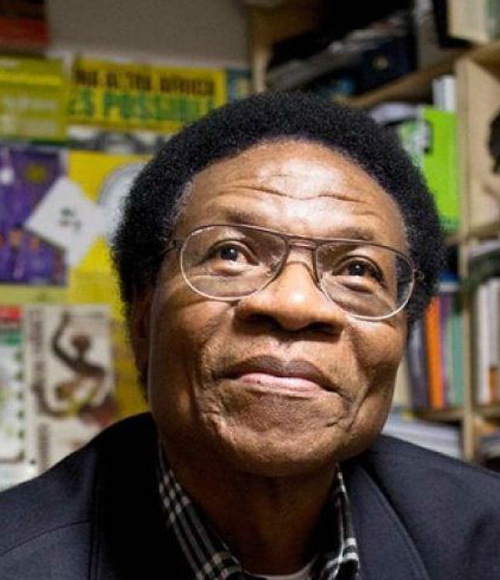 GEA_UAM's tweet photo. Se ha ido nuestro querido Mbuyi Kabunda. Estamos conmocionadas.

Privilegiadas por tenerle como compañero y maestro. Pilar de los estudios sobre África, impulsor del GEA e inspiración para generaciones; su relevancia intelectual es inmensa.

Nos vas a faltar mucho, Comandante 🖤 https://t.co/x6HeEah5PR