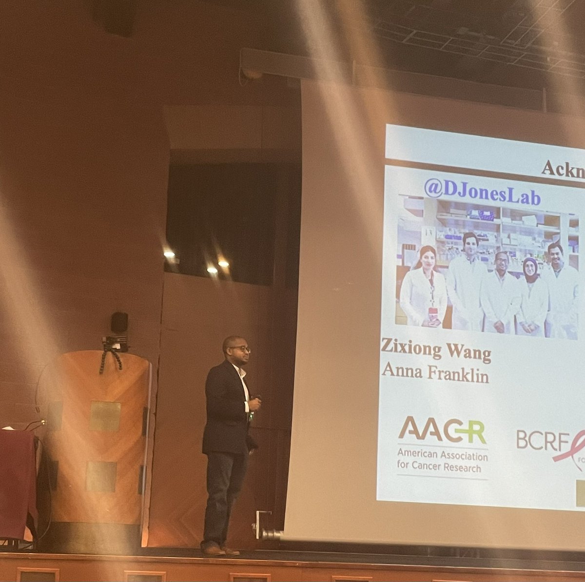 DJonesLab's tweet image. What an amazing Lymphatics GRC @GordonConf in Italy! Grateful for the opportunity to present my lab’s work AND lead a timely Power Hour discussion on promoting racial diversity in science.