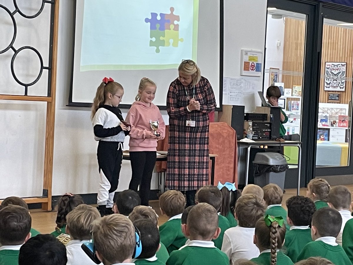 Another celebration of #beautifulwork and #goodcharacter in today's assembly! Congratulations to all those acknowledged today ⁦<a href="/svpprimary/">Stockbridge Village Primary</a>⁩ ⁦<a href="/SVPEYFS/">SVP nursery & rec</a>⁩ ⁦<a href="/Andreacurran15/">Andrea Curran FCCT</a>⁩