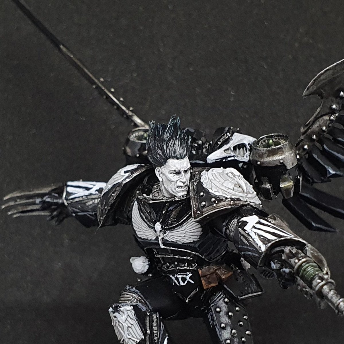 Let's end this week with more pics of Corax
#WarhammerCommunity