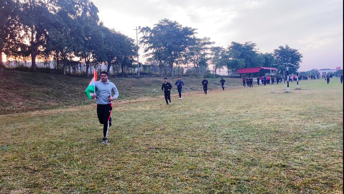 NSSsmvdu's tweet photo. NSS unit of Shri Mata Vaishno Devi University, Katra J&amp;K organized Fit India Freedom Run 3.0 with around 300 participants #fitindia @NssrdD
@_NSSIndia
@ianuragthakur
@NisithPramanik
@Hr_Educationjk 
@pankajsinghips
@PIB_India
@YASMinistry
@PMOIndia https://t.co/wHF3zYGfDl