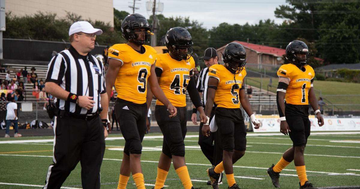 Gwinnett Touchdown Club honors October football players of the month #GwinnettFB bit.ly/3zIC6k9