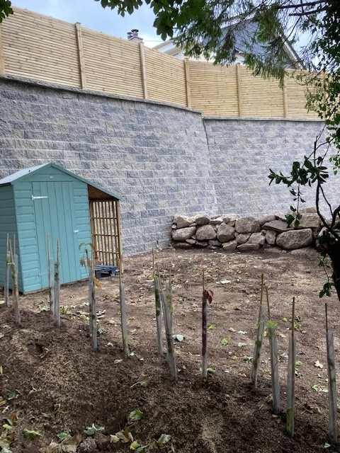 shire_uk's tweet photo. Shire recently worked on a existing retaining wall which had collapsed causing instability to the adjacent property. 

Shire resulted in stabilising the property and reconstructing the retaining wall.

Another success for Shire Structures! 👏

#retainingwall #stabalisation #shire https://t.co/FouJCdbT6A