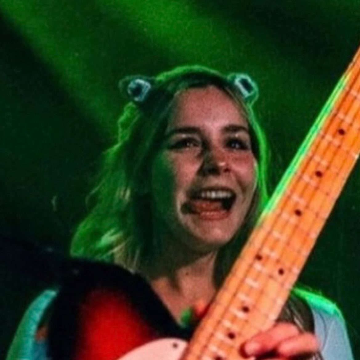 this is a plea to reunite me with my frog hat

i took it off mid show in leeds and now it’s nowhere to be seen 

it’s the first one i made and it’s been everywhere with us on this journey, i’ll send you a new one and literally pay you to send it back whoever took it 

pls share