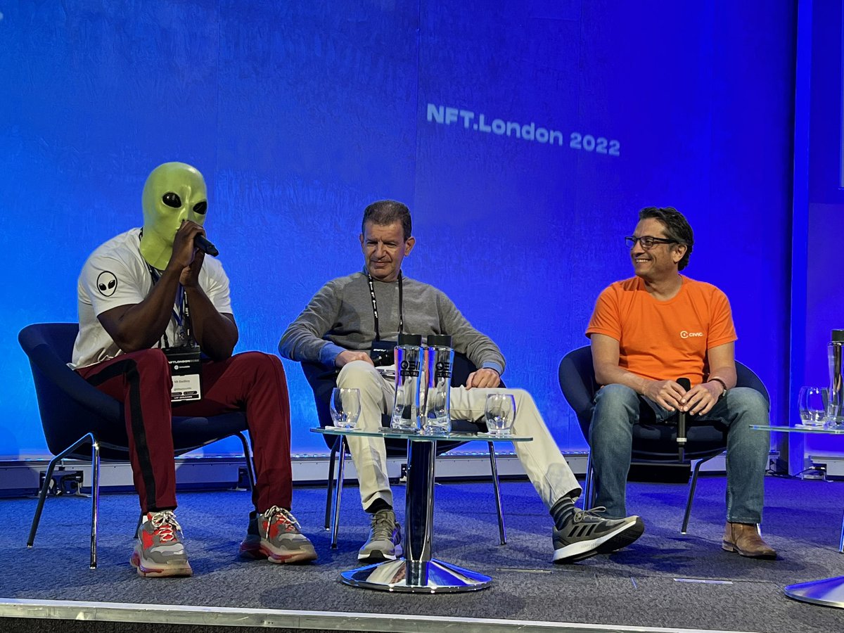 pbsIdentity's tweet image. Just finished my talk on #pseudonymity and came to @juamps talk and there it is: pseudonymity in practice @NFTBADBOY4LIFE