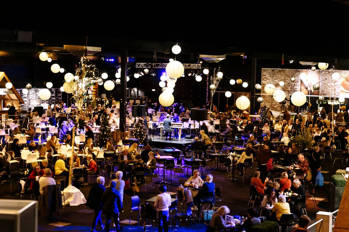 Easyfairs Nederland (@easyfairsnl) on Twitter photo Winter Fair 2022 is van start! Het is op dit moment gezellig druk op de wegen naar Hardenberg, met name op de N343 <a href="/ANWBverkeer/">ANWB Verkeersinformatie</a>.
#Hardenberg #Evenementenhal #WinterFair Winter Fair 2022 is van start! Het is op dit moment gezellig druk op de wegen naar Hardenberg, met name op de N343 <a href="/ANWBverkeer/">ANWB Verkeersinformatie</a>.
#Hardenberg #Evenementenhal #WinterFair