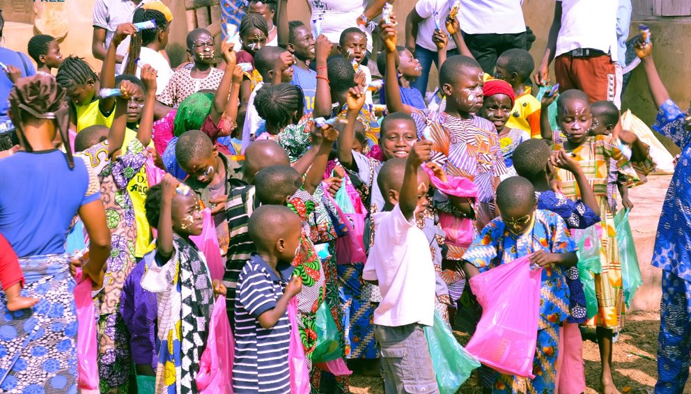 Every child deserves that part of you that can make them smile - let's not hold back.
#TGIF