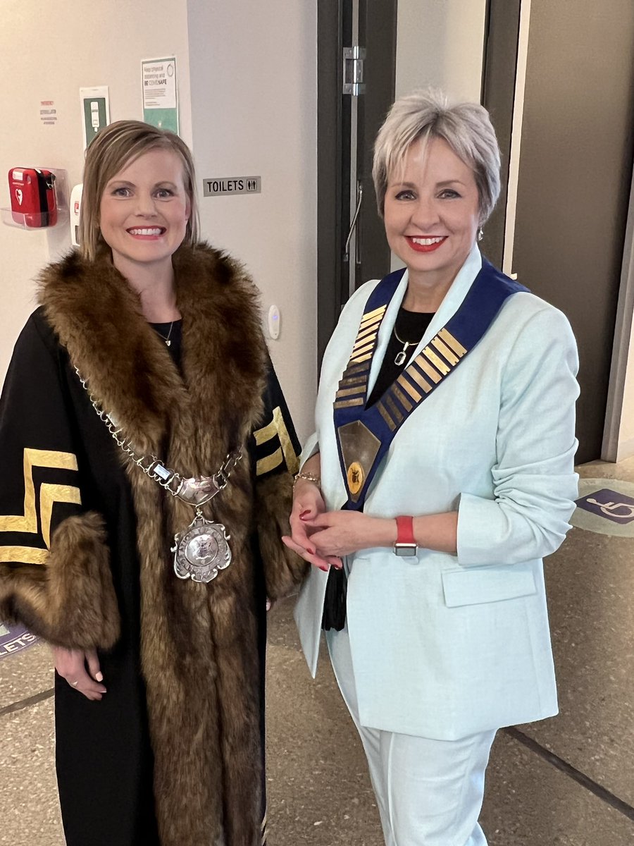 Well it’s offical!  Just sworn in as Deputy Mayor of Glenorchy City Council!  Thank you Glenorchy.  Congrats to Mayor Thomas and the new aldermen❤️