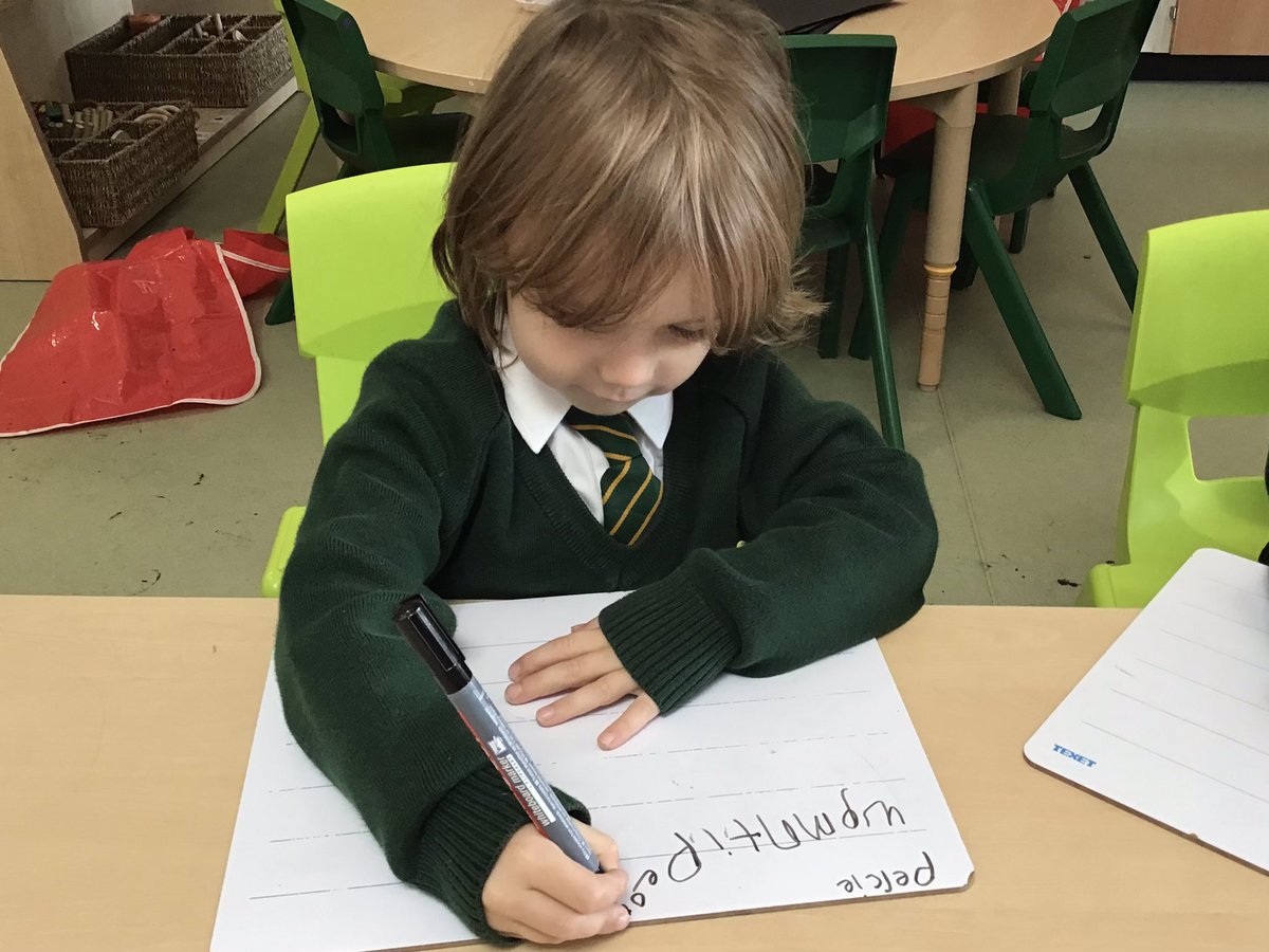 GRPAHazel's tweet image. I am so very proud of the children in @GRPAHazel @GreenRidgeR2 @reach2trust. Their fine motor skills, letter formation and desire to write has increased phenomenally since the start of term. Just amazing progress. @KatieSouth15 #eyfsrocks #magicofearlyyears #phonics #busyfingers