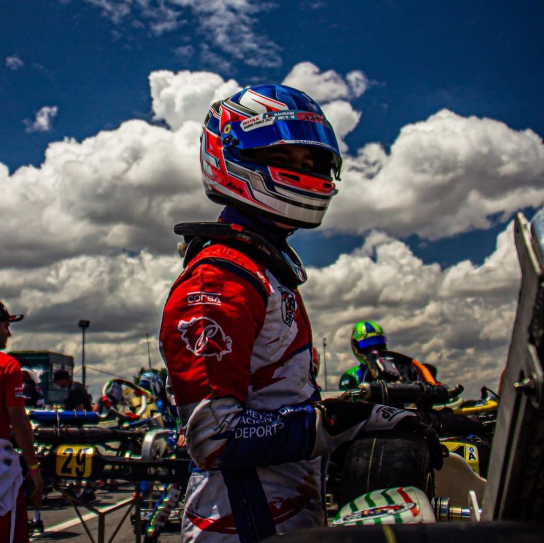 dsports_py's tweet photo. 🥳🎊 Feliz cumple a nuestro #LeonGuarani 🦁

Bicampeón sudamericano de karting 🏆🏆 y guerrero de raza pura ⚔️ 

@alesama46 🇵🇾 hoy cumple 16 años‼️
Que sigan los éxitos 💪🏼💪🏼 https://t.co/oWazKKl4Aq