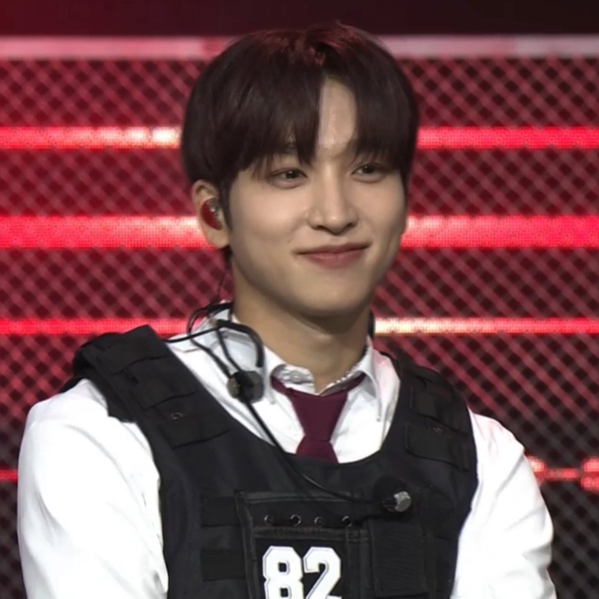 tbz smiling ◡̈ tweet media