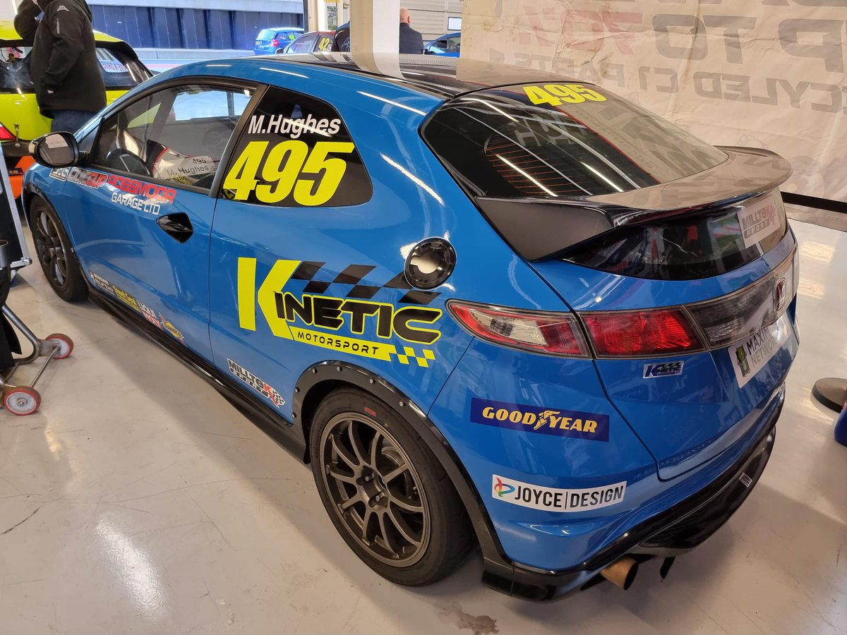 CivicCupUK's tweet photo. ⏱️ 2022 MOTORSPORTDAYS LIVE ⏱️

@MSD_LIVE is underway @SilverstoneUK!

Our Civic Cup cars have been busy this morning, here they are taking a small break in between sessions.

We're in Garage 34 if you want to come &amp; say hi!

#CivicCup #MilltekSport #MSDLive https://t.co/FgDACQ5CWU