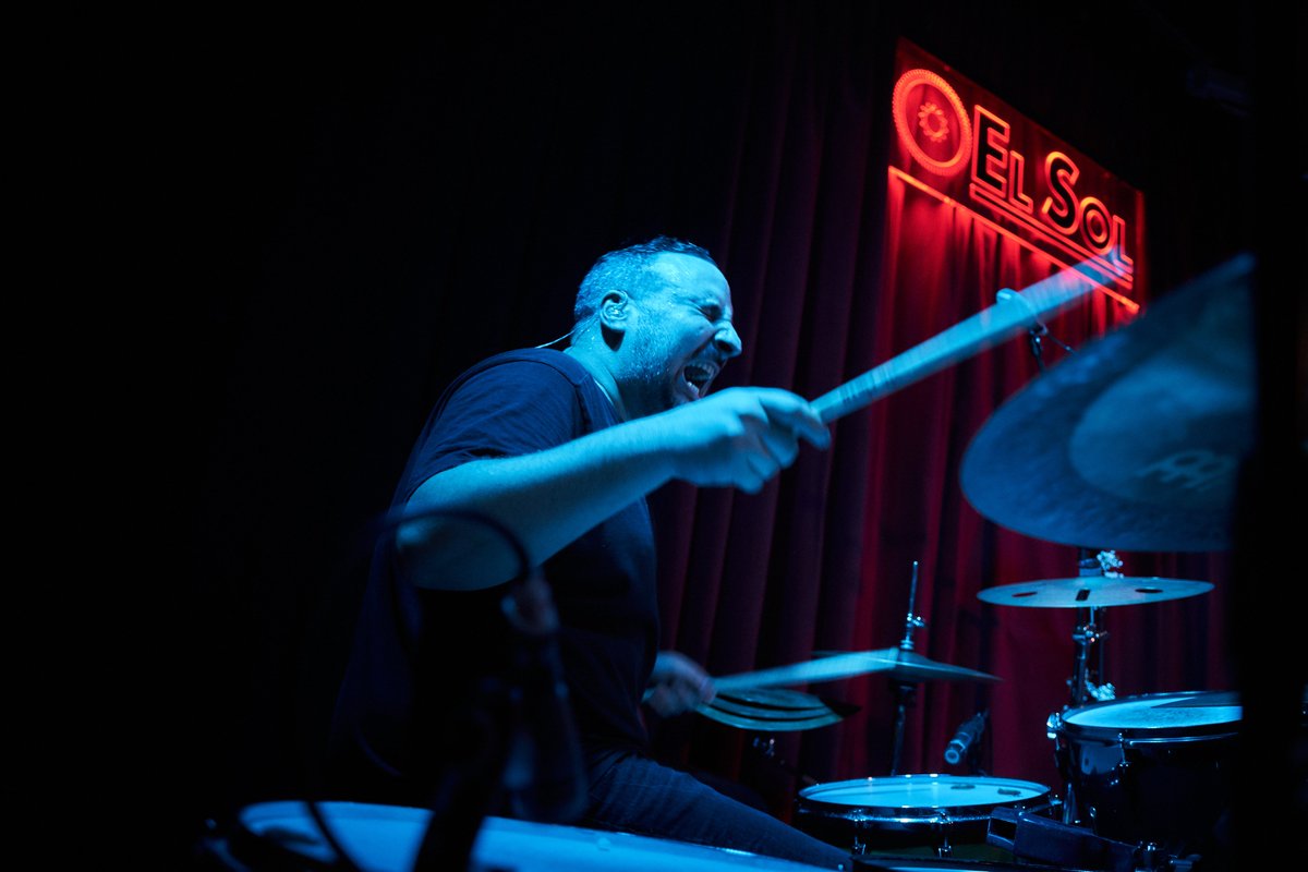 Andrea Santiago tweet media