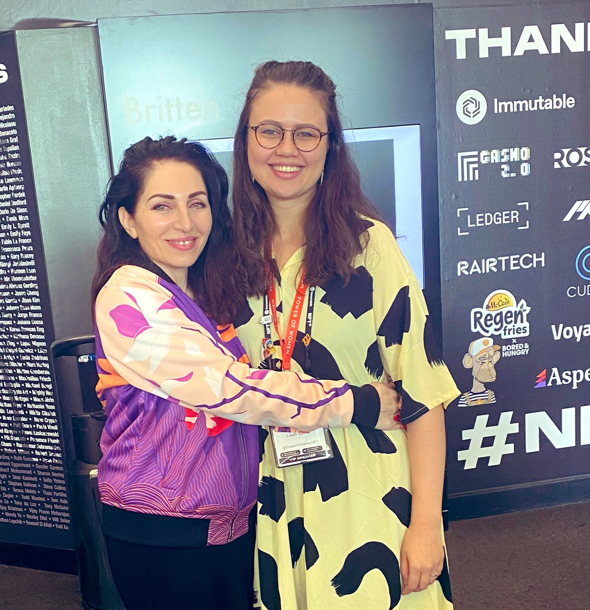 PhoePhoePhoenix's tweet photo. Im beaming next to this powerhouse! ❤️🔥🔥😍 she’s not only grand in person but also GRAND in heart and soul 🔥Leah for president 🎉😍 @PowerOfWomenNFT #powlondon @NFT_NYC #NFTLondon2022 # https://t.co/EW5DwXy1kd