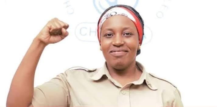 _MirrorTV's tweet photo. KESI YA WABUNGE 19

"Vyama  vinaua ndoto nashangaa sana niliahidiwa kuwa Mbunge nilikuwa na Mwenyekiti na Katibu mkuu wa Chama, hata mipango yote ya kutoka gerezani ilipangwa na Mwenyekiti @freemanmbowetz na Katibu mkuu wa Chama @jjmnyika sasa leo inakuwaje? - Hanje https://t.co/4DGw8NaIHJ