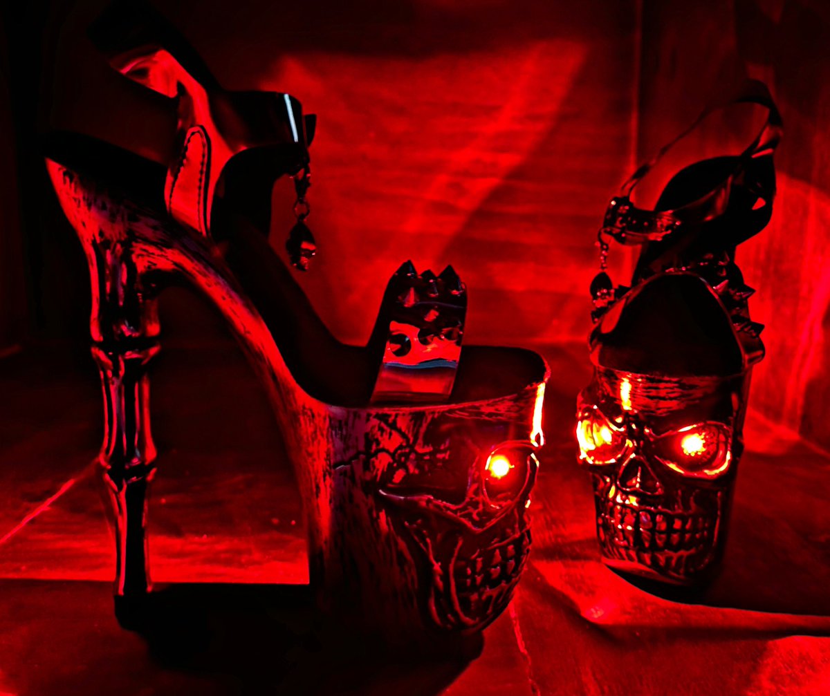 Death &amp; Trampling … <a href="/Ms_Lemarchand/">Ms. Lemarchand</a> <a href="/MercyStudio/">StudioNoMercy</a>