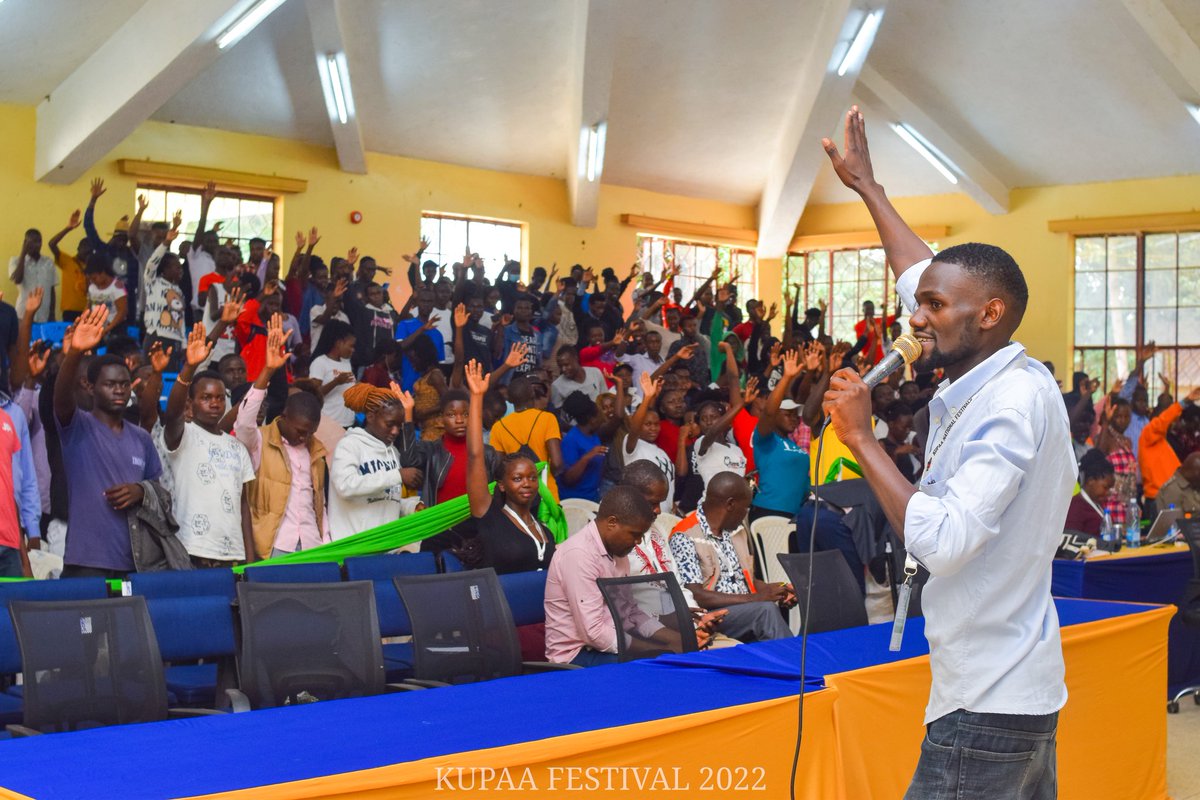 TheOdongo's tweet photo. Kickstarting The Kenya Universities Performing Arts Association National Festival at The Jaramogi University in Bondo Siaya County 📸 #kupaafestival2022 https://t.co/DEiF3E0WFi