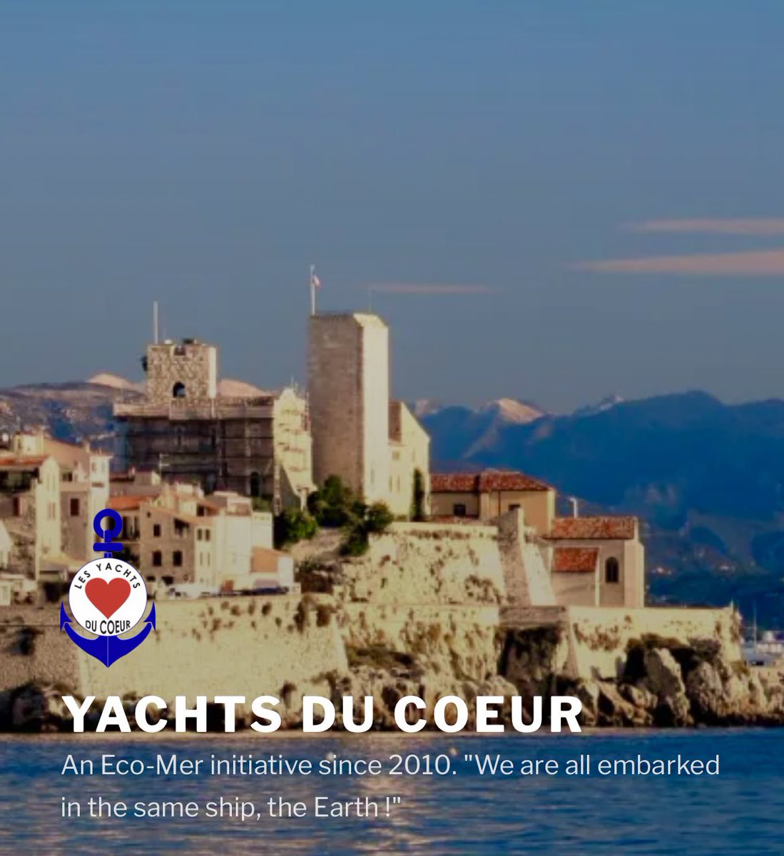 MarikaRoman's tweet photo. Une belle chaîne humaine aujourd’hui à #Antibes organisée par l’association les Yachts du Cœur au profit de la @CroixRouge en partenariat avec le @PortVauban et les @SauveteursenMer Merci aux bénévoles et aux donateurs pour leur mobilisation #lesmarins #solidarité https://t.co/piI3hiUAHM