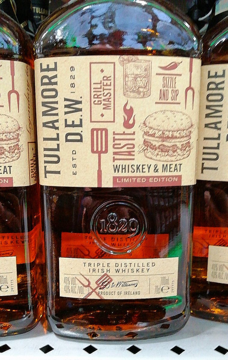 KevinAbrook's tweet photo. Seen in Prague... Not for vegetarians. 🥩🥃 #Whiskey and #meat @tullamoredew #limted #edition https://t.co/4Lv3D9WvXK