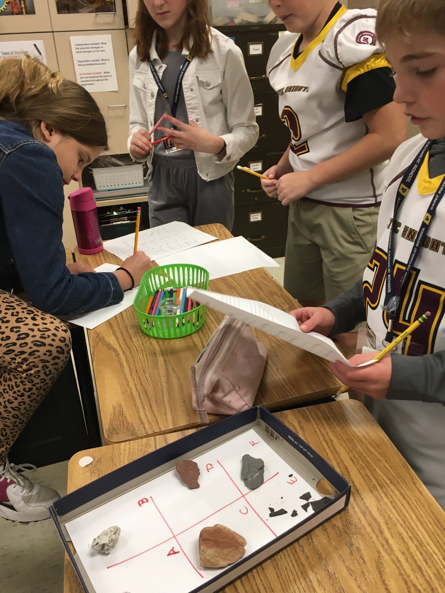 Becoming a Geologist. Looking for clues to classify rock samples. #geoscience