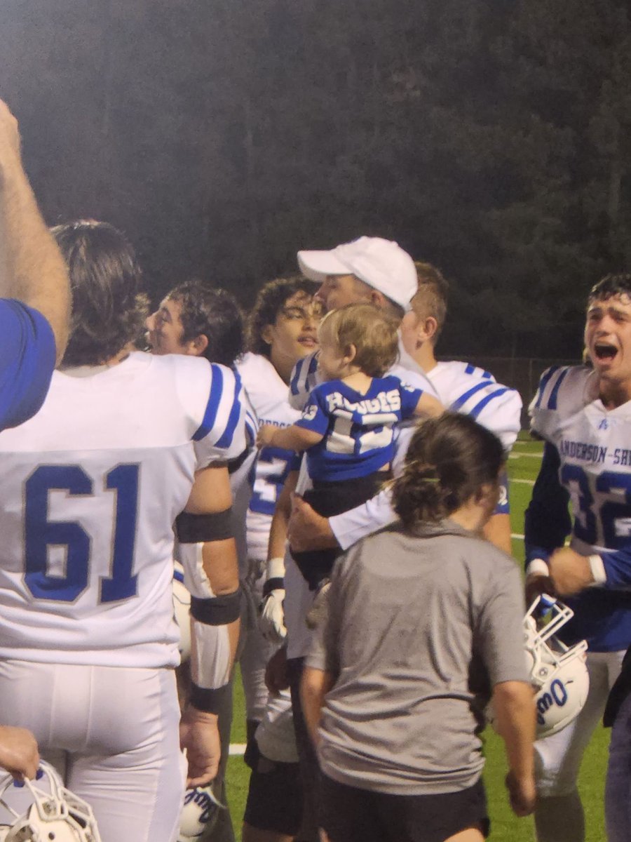 ASOFootball's tweet image. Owls Win!! Playoff Bound!! #ALLIN #OwlFamily