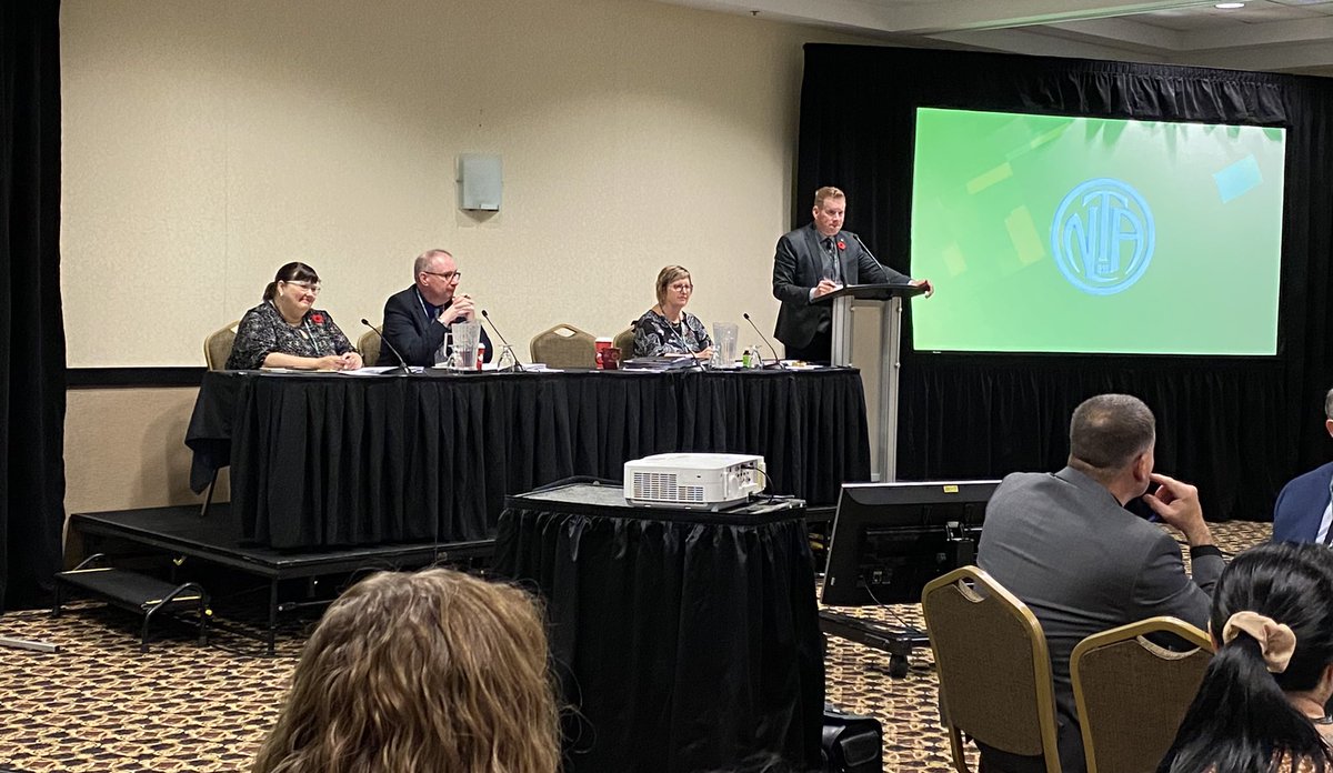NLTeachersAssoc's tweet photo. Gathering in St. John’s for the @NLTeachersAssoc Joint Council Meeting. Thank you to all our Branch Presidents, members & observers for your commitment & contribution to important association discussions. #TeachersChangeLives #ClassSizeCounts #InvestInOurKids https://t.co/n6hYmcTrZ0