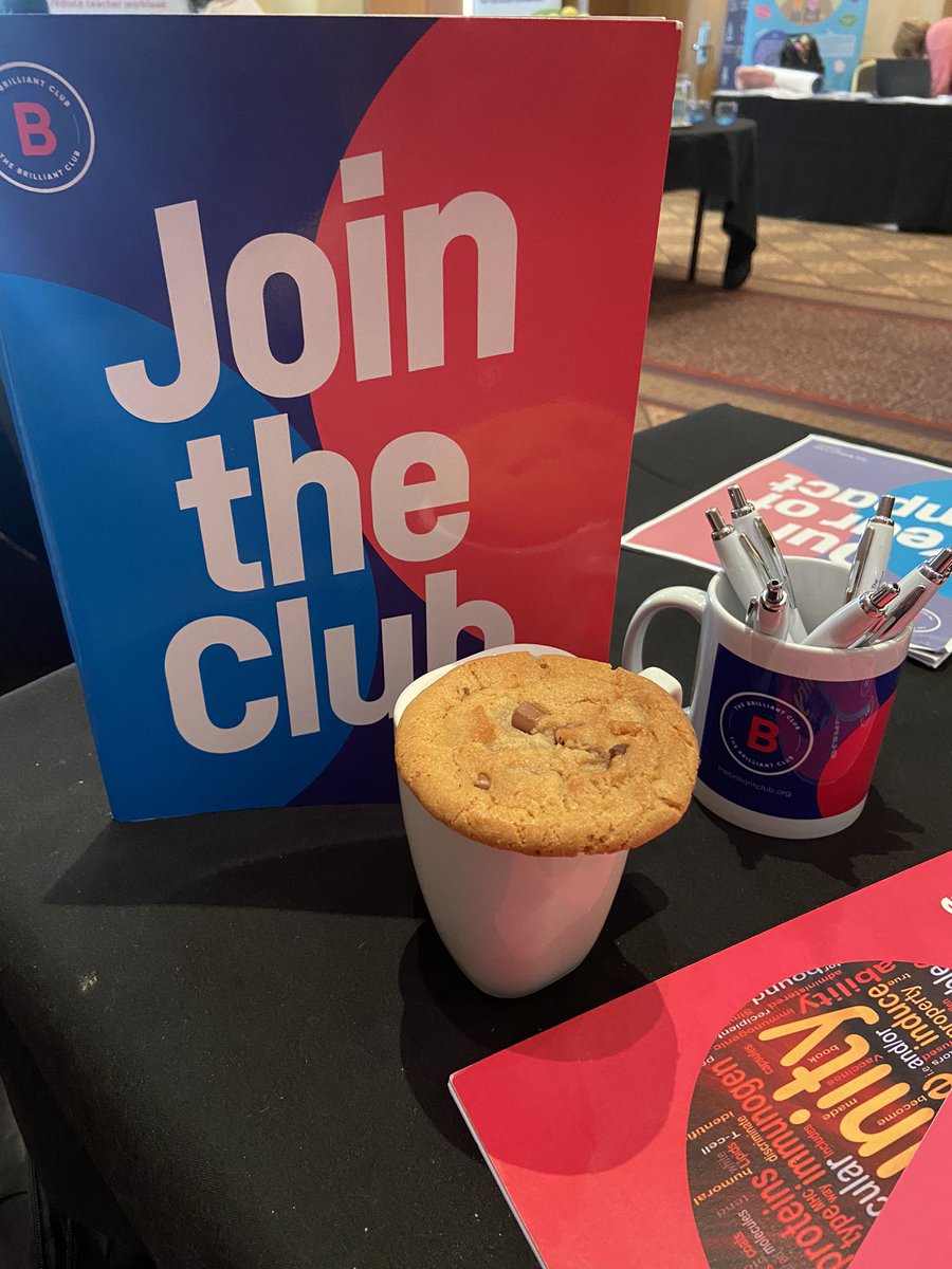 laura_jo321's tweet photo. It’s the little things that make a difference - chocolate chip cookies at the @ADEScotland conference at @DTHGlasWesterw and they are still warm. Looking forward to speaking to more colleagues today! @BrilliantClub #wideningaccess #attainment #partnerships #ADES22 https://t.co/MphEXuxFHk