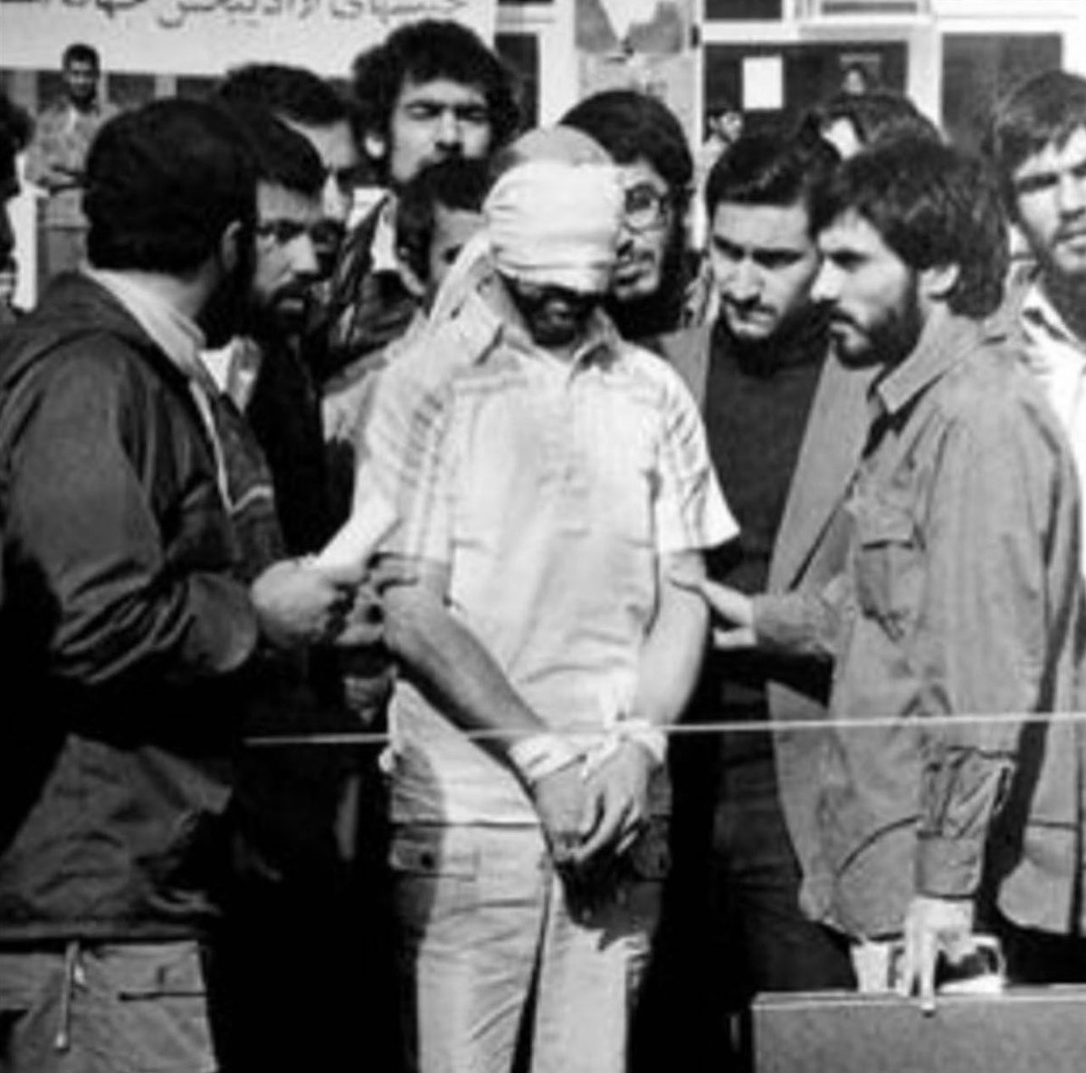 On November 4th, 1979, over 300 Iranian college students stormed the U.S. Embassy in Tehran, Iran, taking sixty-six Americans hostage. 52 of them would be held captive for 444 days. Hit the link for additional information. instagram.com/p/Cki2d05p1qv/…
