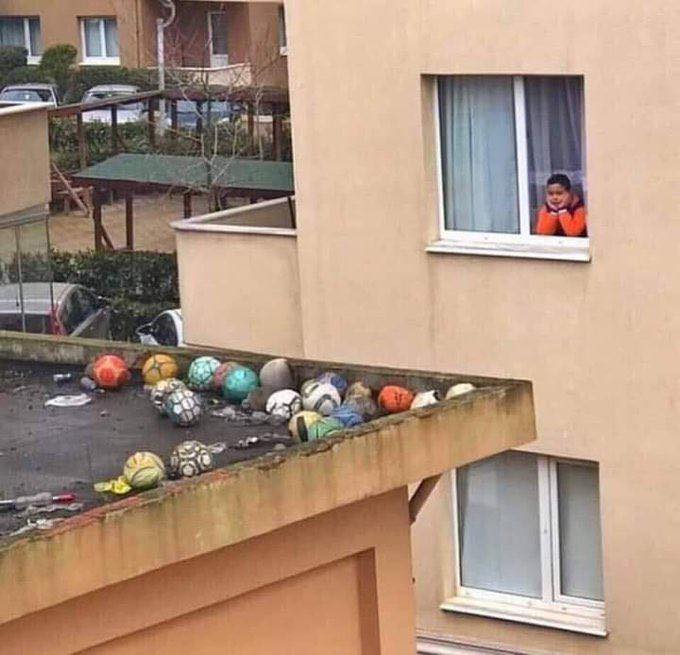 Escanteio Curto tweet media
