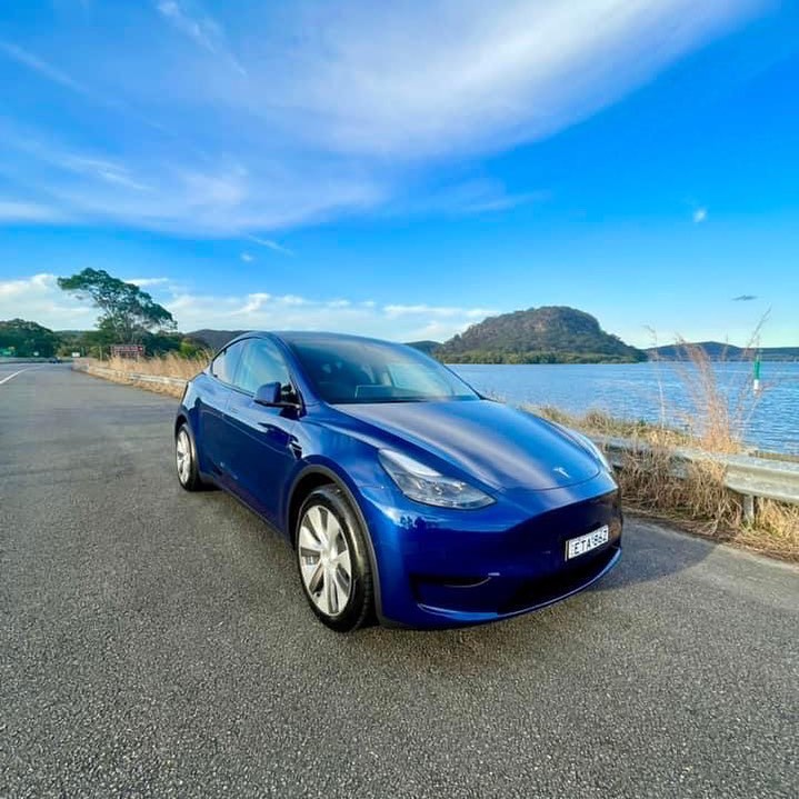 Tesla Media 🇺🇦 tweet media