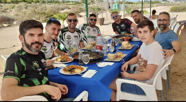 ZgZ reponiendo fuerzas en más de Pulpi vamos