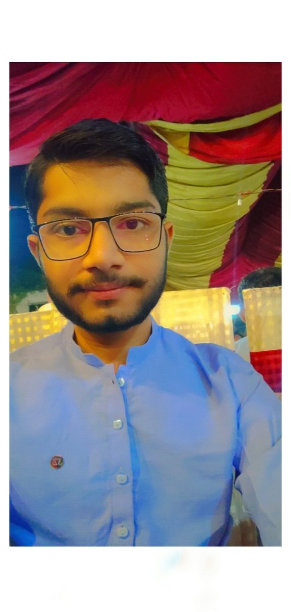 MuhammadOmar99's tweet photo. *ہم جیسے لوگ فریموں میں رکھے جائیں گے*     *ہمارے واسطے کوئی دل بنا ہی نہیں🔥🖤*
#omar_writes #TrendingNow https://t.co/APeAIlIngj