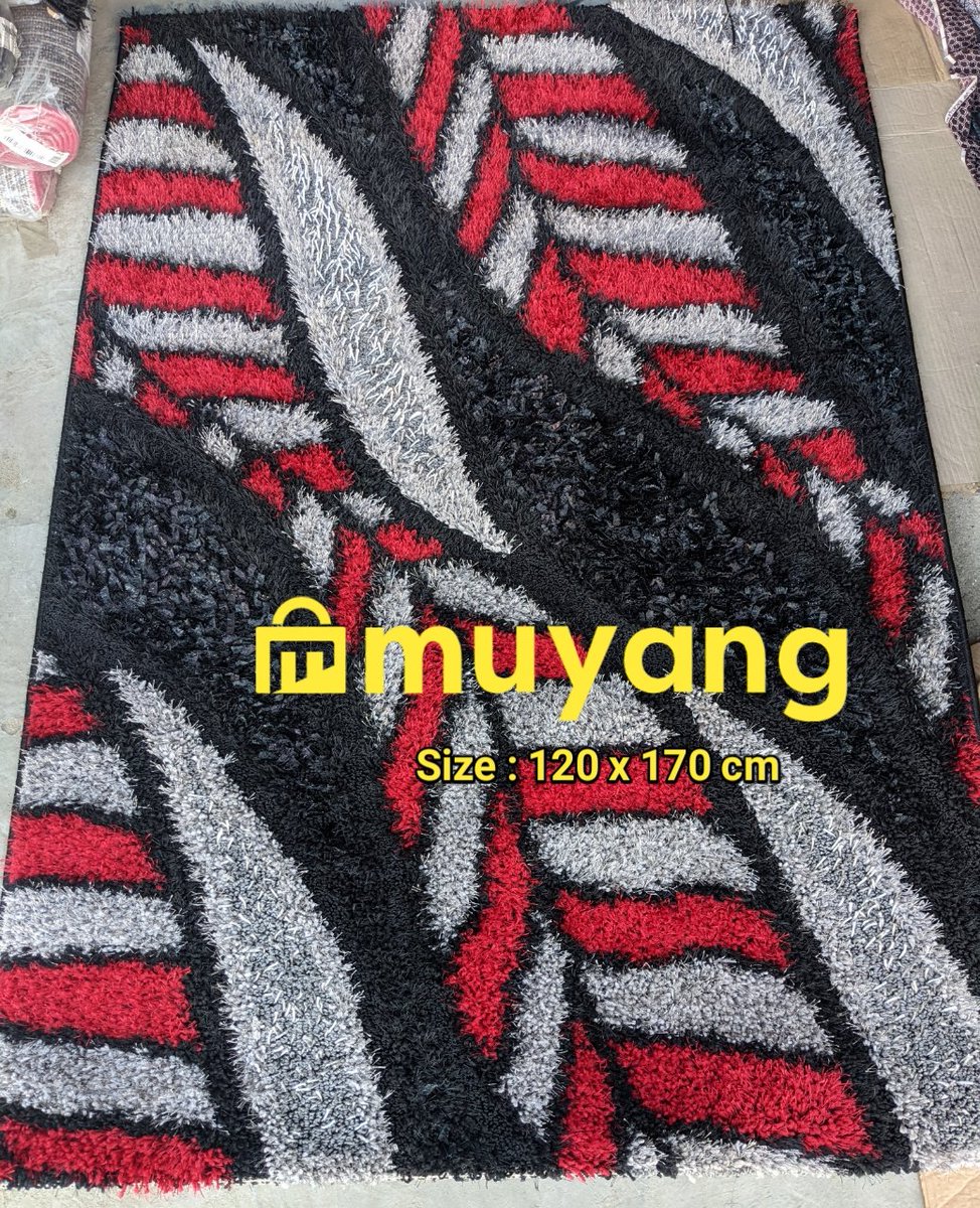 muyangcorner's tweet photo. It's weekend, make with us some home deals that will beautify your home and make it more habitable. Having said that we have brand new carpets available in stock in different colours and sizes, visit our website 👉 https://t.co/66KzLe9FLA  for more details https://t.co/rfI4KKpJI4