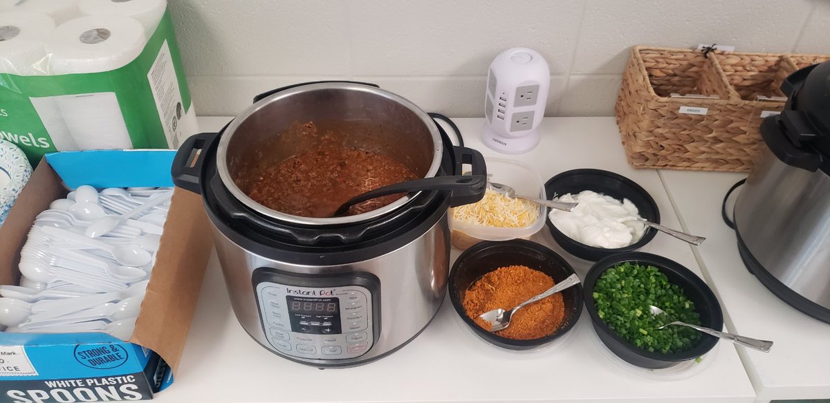 Memorial Elementary tweet media